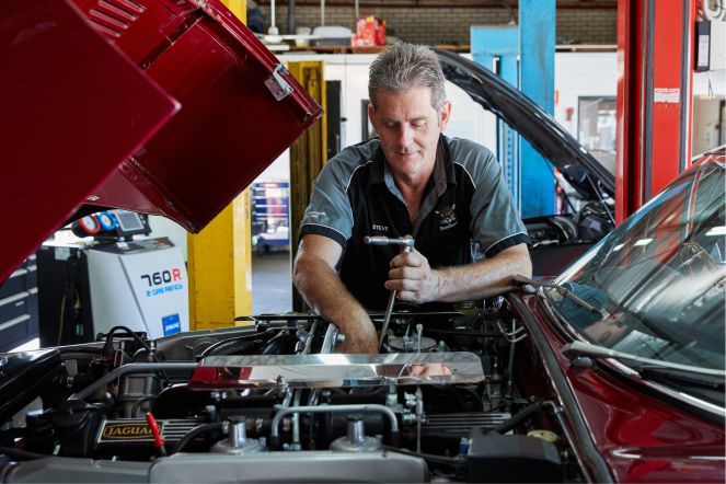 Jaguar & Land Rover Car Repair Service Perth | Roadbend Motors